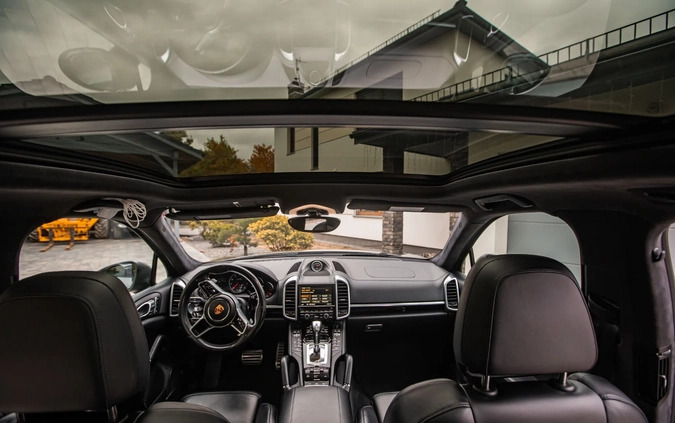 Porsche Cayenne cena 199900 przebieg: 126000, rok produkcji 2015 z Szczecin małe 497